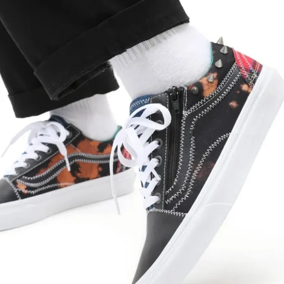 Vans Old Skool Tapered Tartan Daze sneakers in black/red women7.5 New