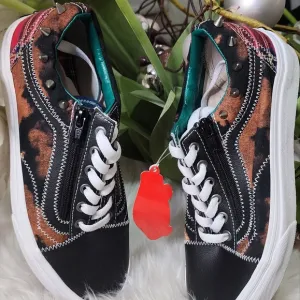 Vans Old Skool Tapered Tartan Daze sneakers in black/red women7.5 New