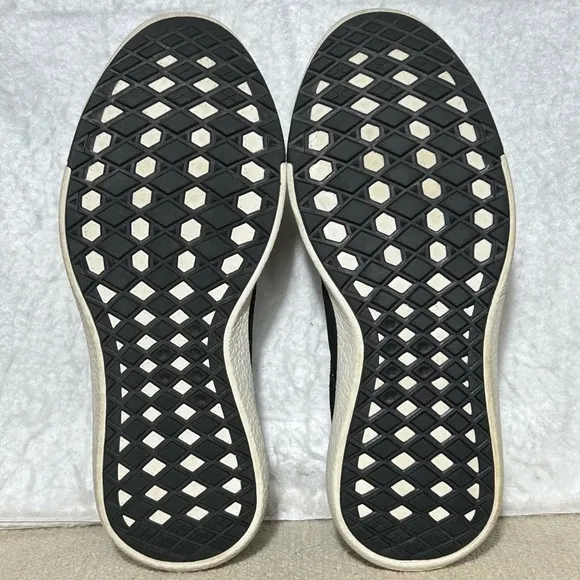 Vans Old Skool Unisex Black UltraRange EXO Skate Sneakers Shoes SZ US M 8.5/W 10