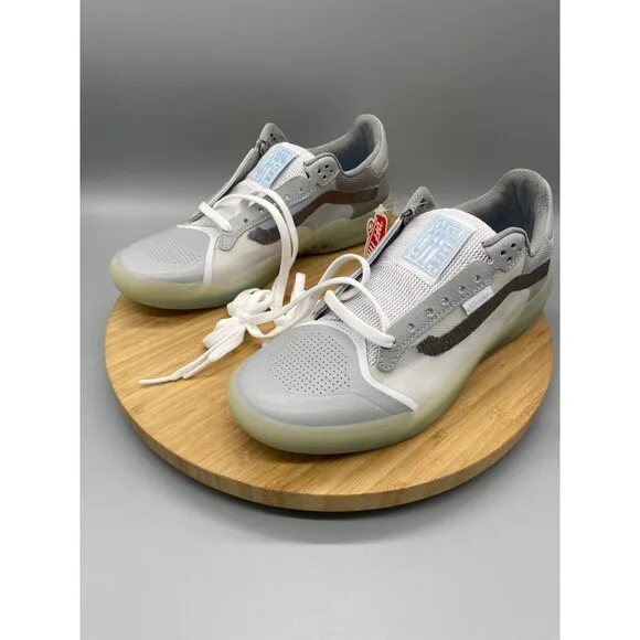 Vans Shoes Mens 7.5 Womens 9 Gray EVDNT Ultimate Waffle Skateboarding Sneakers