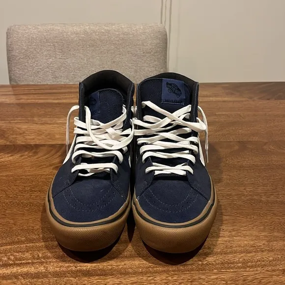 VANS SK8-HI PRO SHOES (RAINY DAY) NAVY / GUM Size 10