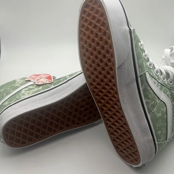 Vans Sk8-Hi Shoes-NWT- Men 3.5 / women 5