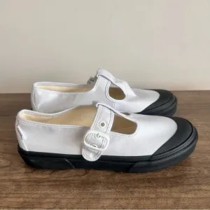 Vans Style 93 Mary Jane Coated Canvas Unisex Shoe Size 6 / 7.5 #242747
