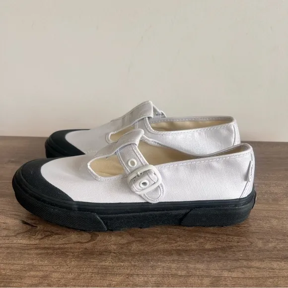 Vans Style 93 Mary Jane Coated Canvas Unisex Shoe Size 6 / 7.5 #242747