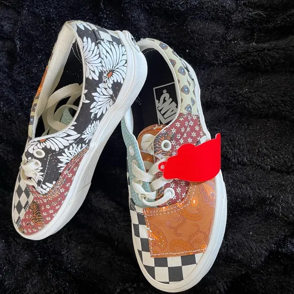 Vans Tiger Patchwork Era Skate Shoes.  Unisex. Size 3.5