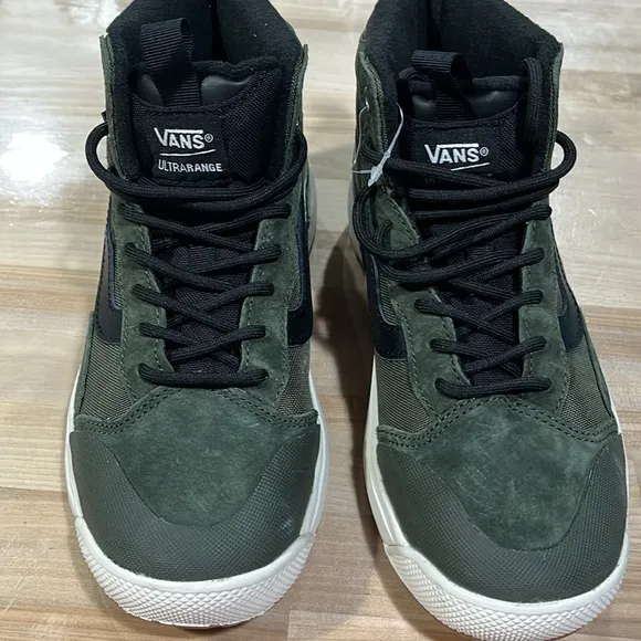 Vans Ultrarange Exo Hi MTE-1 shoes sneakers all weather women’s 7 men’s 5.5 new