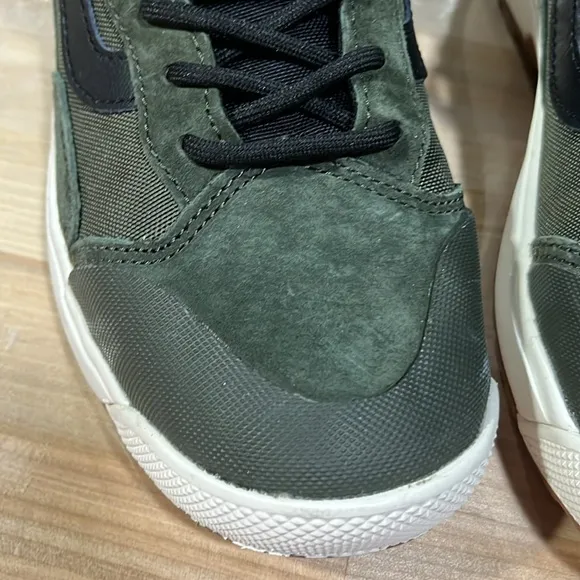 Vans Ultrarange Exo Hi MTE-1 shoes sneakers all weather women’s 7 men’s 5.5 new