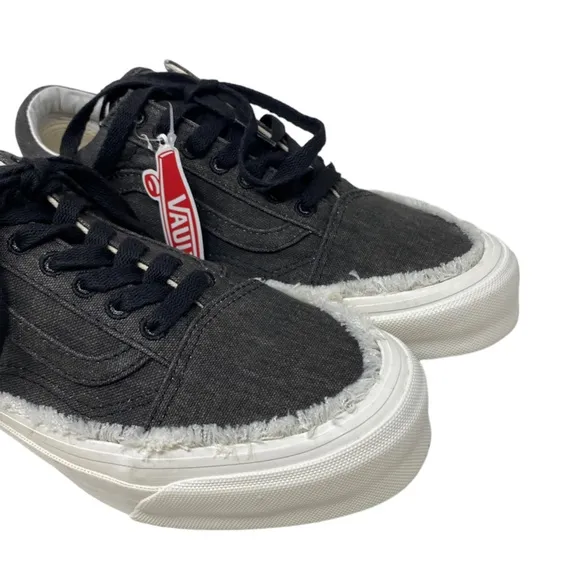 VANS Vault OG Old Skool LX Women's Shoes Canvas Raw Edge Black Skate VN0A5FBEBLK
