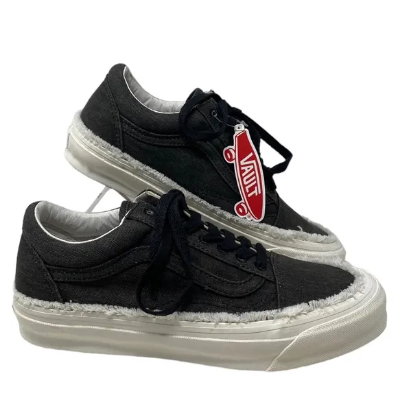 VANS Vault OG Old Skool LX Women's Shoes Canvas Raw Edge Black Skate VN0A5FBEBLK