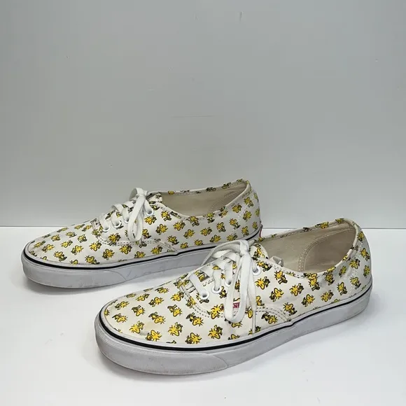 VANS x Peanuts Woodstock Size 10.5 Mens Bone/ Yellow Print Canvas Sneakers
