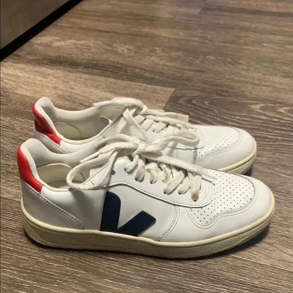 Veja Shoes