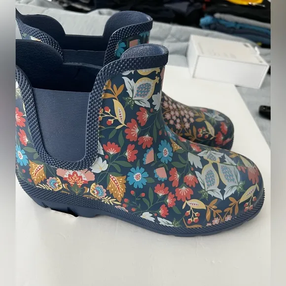 Vera Bradley powered by totes CarsonWomen's Waterproof Rain Boots Size 10