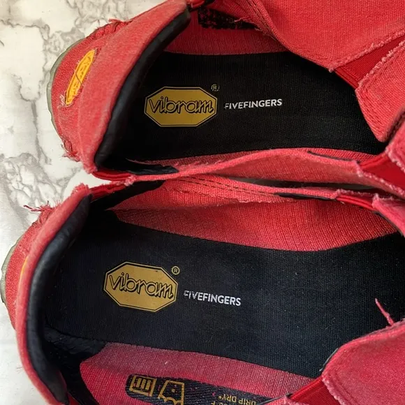 Vibram FiveFingers Red Athletic Shoes Mens 11.5