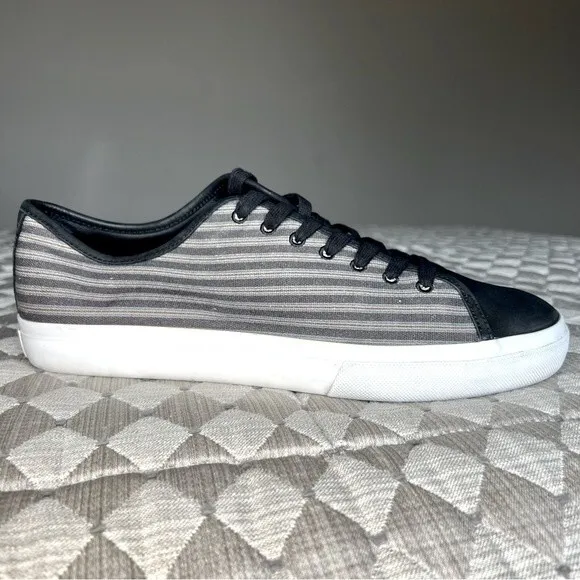 Vince Black &amp; Gray Canvas &amp; Suede Lace Up Sneaker Shoes Athleisure Men’s 11.5