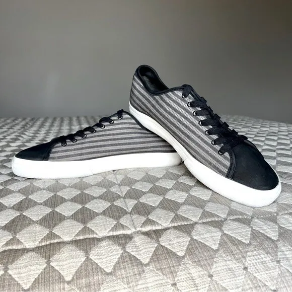 Vince Black &amp; Gray Canvas &amp; Suede Lace Up Sneaker Shoes Athleisure Men’s 11.5