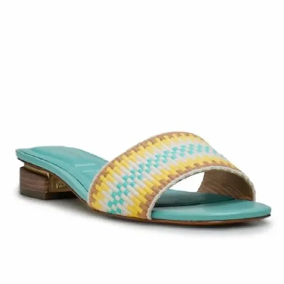 VINCE CAMUTO Shoes 10
