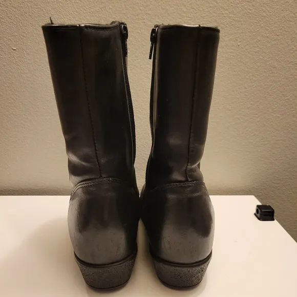 Vintage Blondo Sherpa Lined Leather Boots