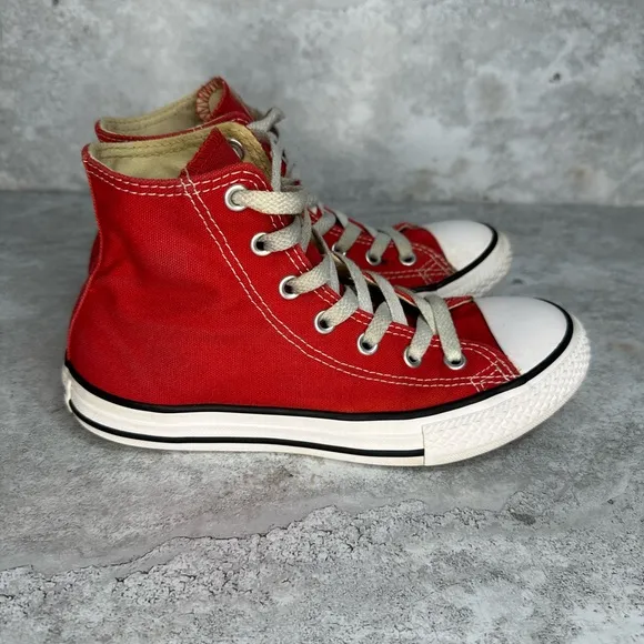 Vintage Converse All Star Chuck Taylor - Red - 2Y kids Rare