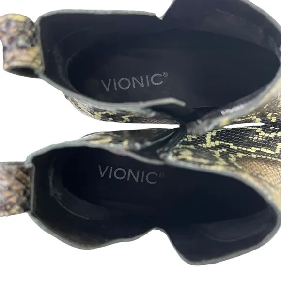 Vionic Clara Boa‎ Snake-Embossed Leather Heels Ankle Booties Womens Size 7