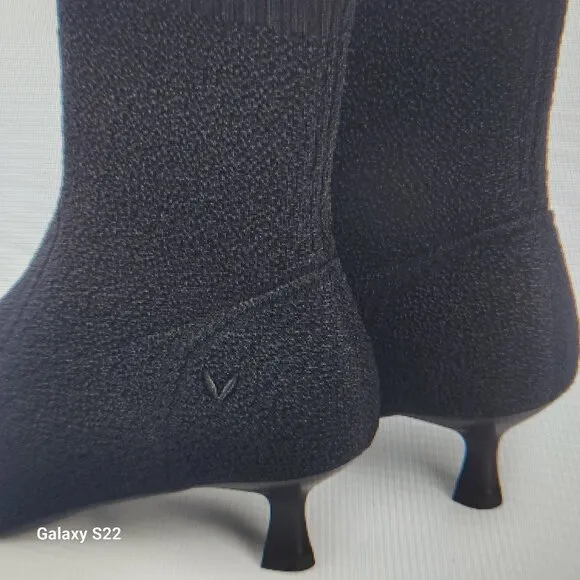 Vivaia Black &quot;Sophia&quot; Jacquard stretch boots. NIB. Size: various