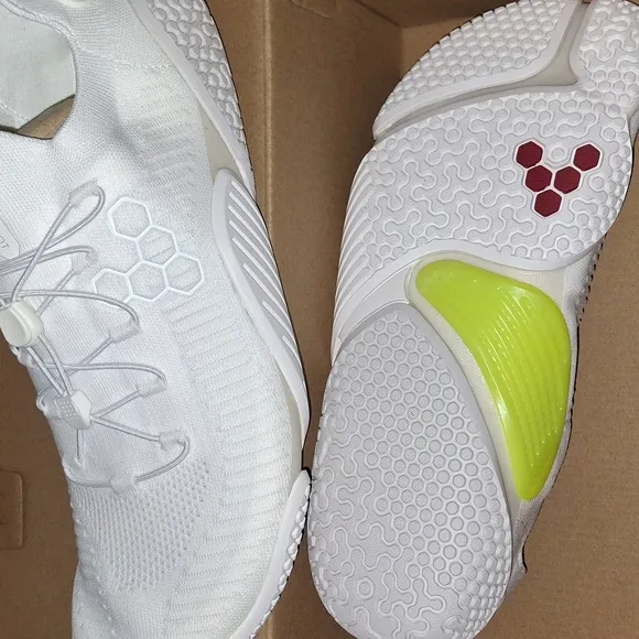 Vivo barefoot Motus Flex Mens Color: Bright White Size: 10 (US)