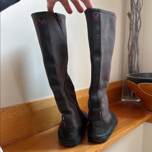 Vivobarefoot 9 Black and Grey minimalist barefoot insulated leather tall boots