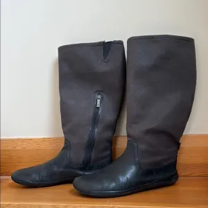 Vivobarefoot 9 Black and Grey minimalist barefoot insulated leather tall boots