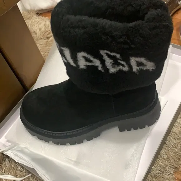 Warm lug sole boots 40