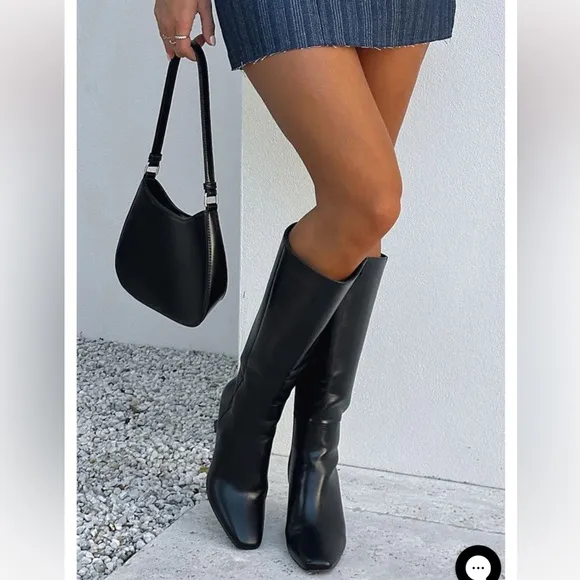 White Fox Johnson Knee High Boots Black in Size 8