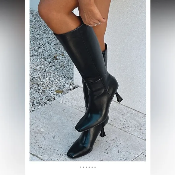 White Fox Johnson Knee High Boots Black in Size 8