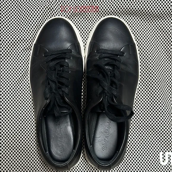 Wolf &amp; Shepherd black leather shoes