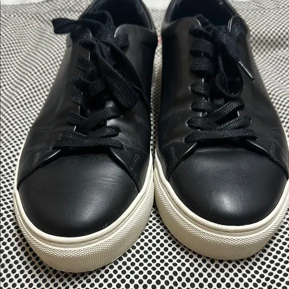 Wolf &amp; Shepherd black leather shoes