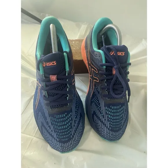 Women's GT-2000 8 Trail Running/Training Tennis Shoes-Size 9.5-Excellent Cond.