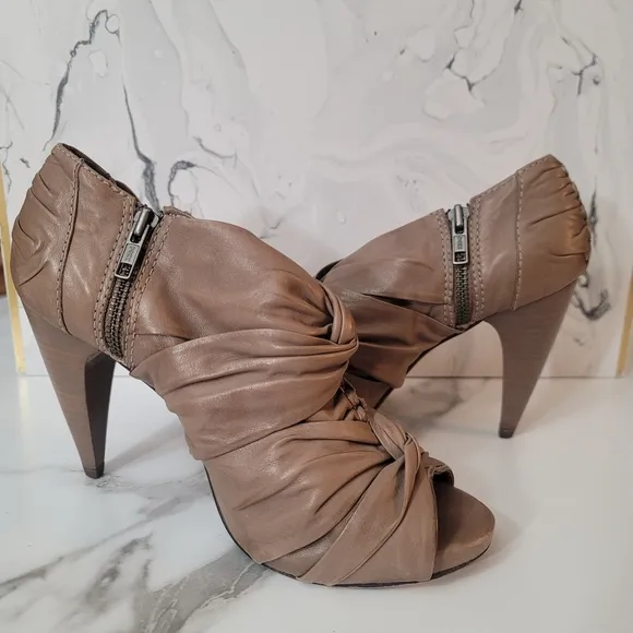 Women's Tan All Saints Taupe Spitafields Leather Ankle Shoes sz 39EU usa 8