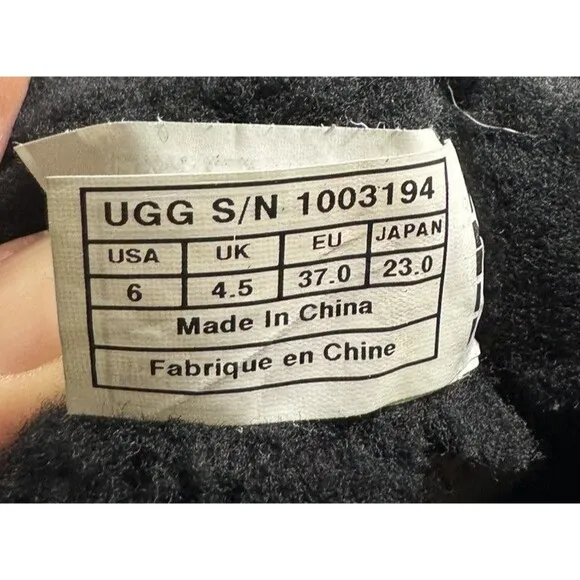 women’s ugg leather boots 1003194  - size 6