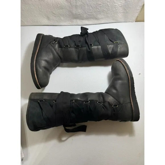 women’s ugg leather boots 1003194  - size 6