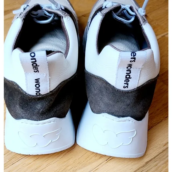 Wonders Suki Sneaker Comfort Chunky Wedge Size US 8.5