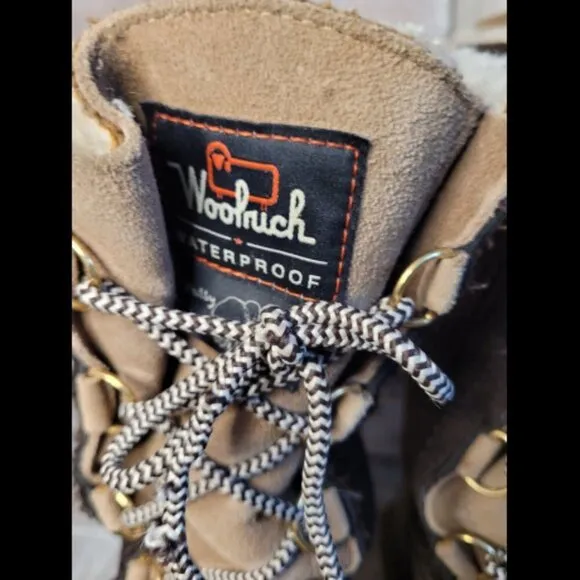 Woolrich Fully Wooly Winter Boots Brown Fuzzy Waterproof Size 8.5
