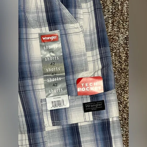 Wrangler Men’s Size 42 Cargo Striped Loose Fit Cotton Summer Work Shorts