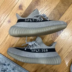 Yeezy Gray and Black Sneakers Boost 350 V2
