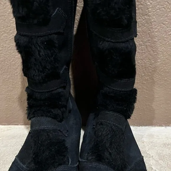 Yodelers black faux fur winter boots Vintage size 8 fuzzy and warm