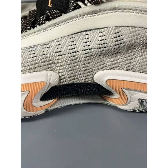 Youth Shoe Size 4.5 Jordan 36